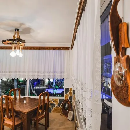 Bed & Breakfast Ahmeti *