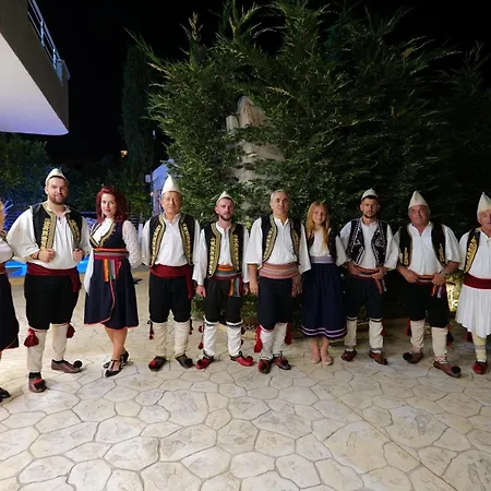 Ahmeti Sarande