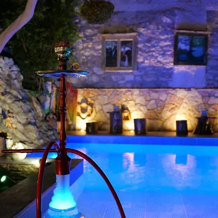 Ahmeti Bed & Breakfast *