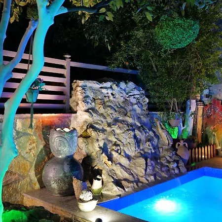 Ahmeti Sarande