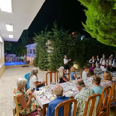 Bed & Breakfast Ahmeti *
